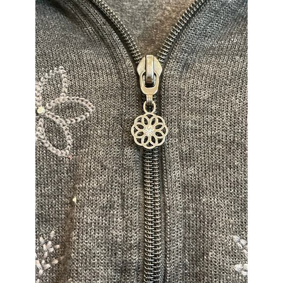 Catherine's charcoal gray 1/4 zip sweater with embroidery and rhinestones 2X - Picture 11 of 11